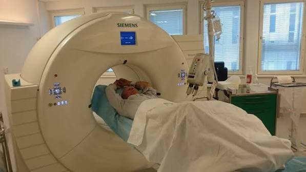 PET CT