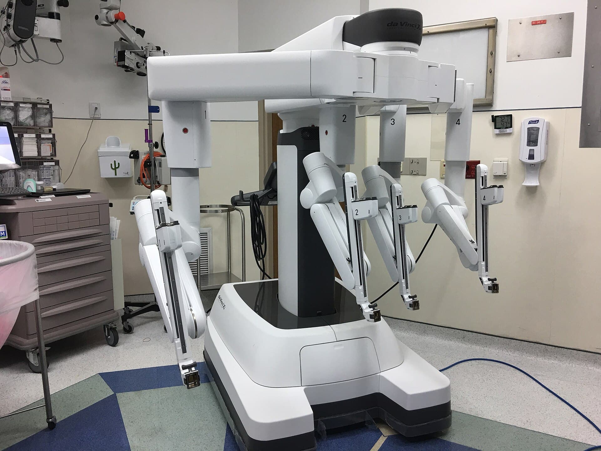 Da Vinci Robotic Surgery